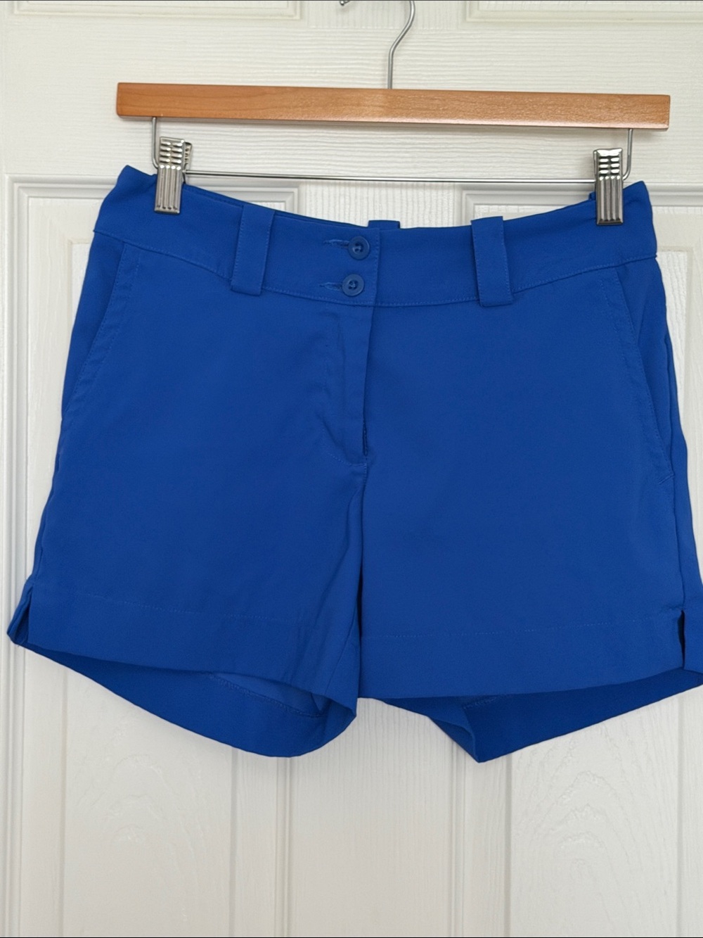 Nike Golf Women’s Electric Blue Mid-Rise DRI-FIT Athletic Shorts | Size 2